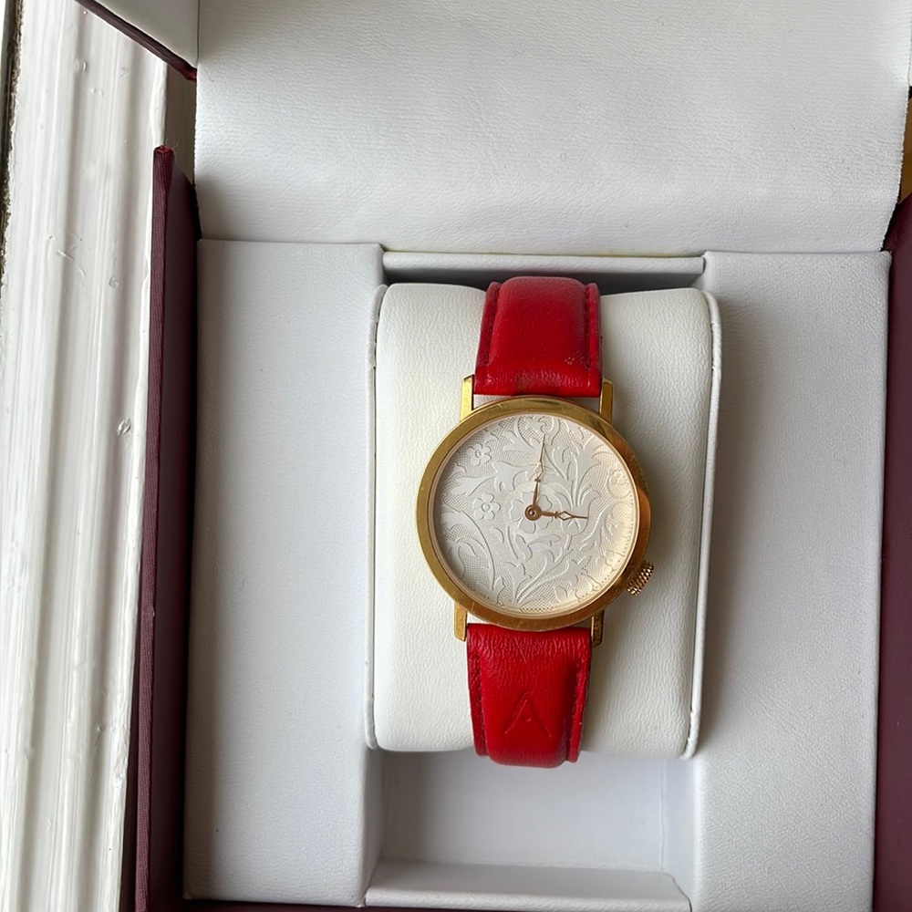 AKTEO JC MARESCHAL WOMENS WATCH - Picture 2 of 12